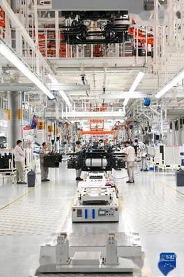 在汽車(chē)強(qiáng)國(guó)路上創(chuàng)新前行的"汽車(chē)人"